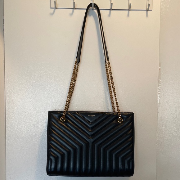 Saint Laurent Tribeca shoulder bag - Picture 1 of 15